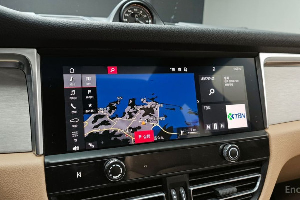 2022 Porsche Macan с пробегом 45 799 км