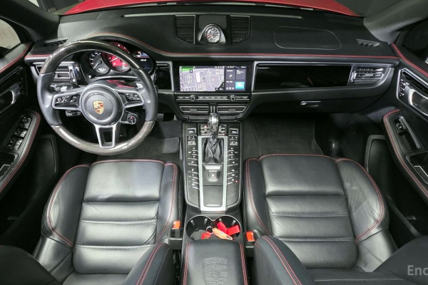 2020 Porsche Macan с пробегом 69 612 км