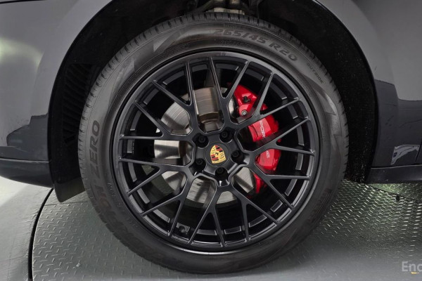 2020 Porsche Macan с пробегом 93 719 км