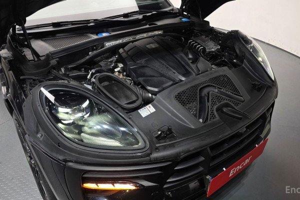 2020 Porsche Macan с пробегом 93 719 км