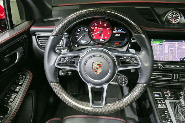 2020 Porsche Macan с пробегом 69 612 км