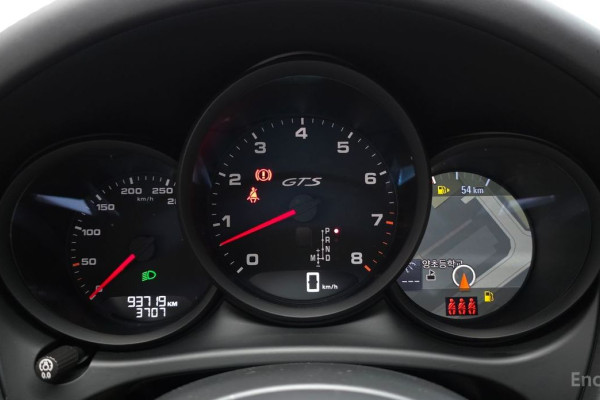 2020 Porsche Macan с пробегом 93 719 км