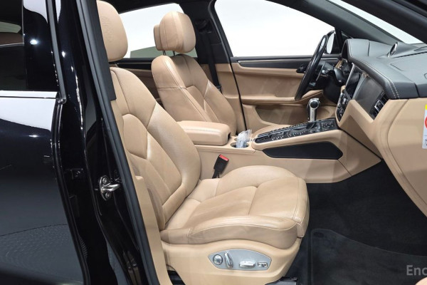 2020 Porsche Macan с пробегом 93 719 км