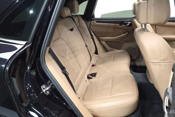 2020 Porsche Macan с пробегом 93 719 км