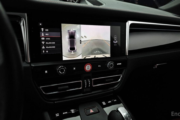 2022 Porsche Macan с пробегом 19 901 км