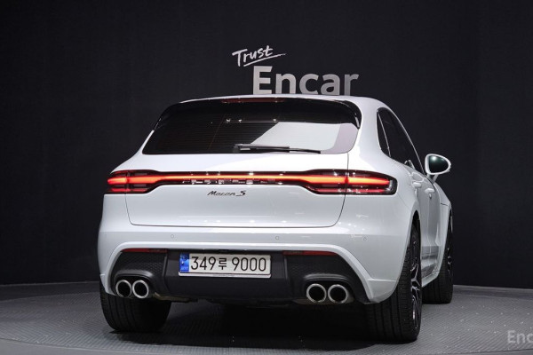 2022 Porsche Macan с пробегом 20 824 км