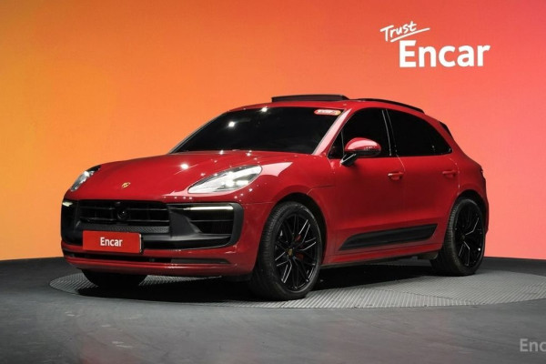 2022 Porsche Macan с пробегом 27 256 км
