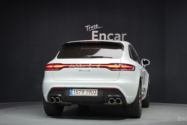 2022 Porsche Macan с пробегом 33 265 км