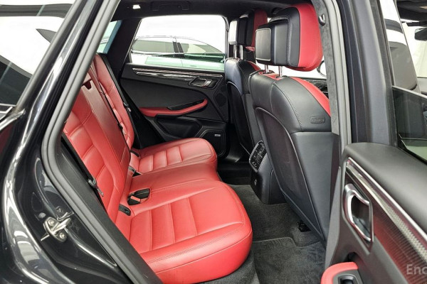 2021 Porsche Macan с пробегом 116 375 км