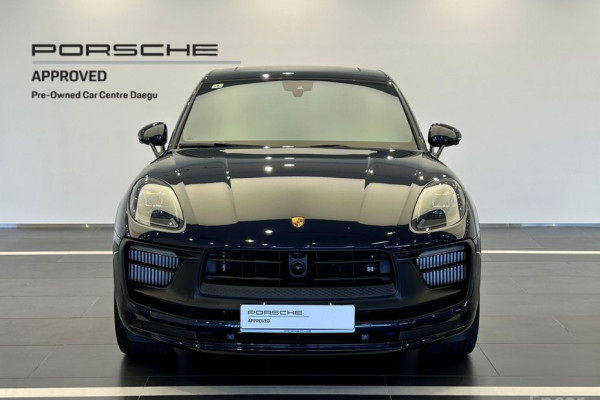 2023 Porsche Macan с пробегом 15 715 км