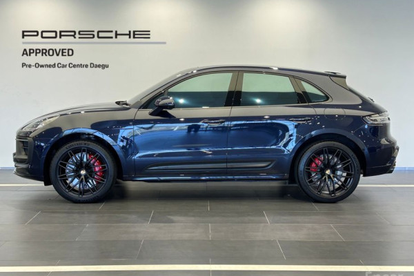 2023 Porsche Macan с пробегом 15 715 км