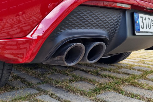 2023 Porsche Macan с пробегом 26 200 км