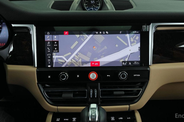 2022 Porsche Macan с пробегом 33 265 км