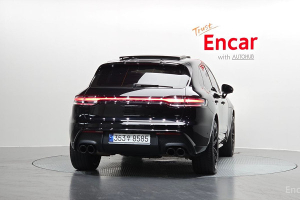 2023 Porsche Macan с пробегом 24 468 км