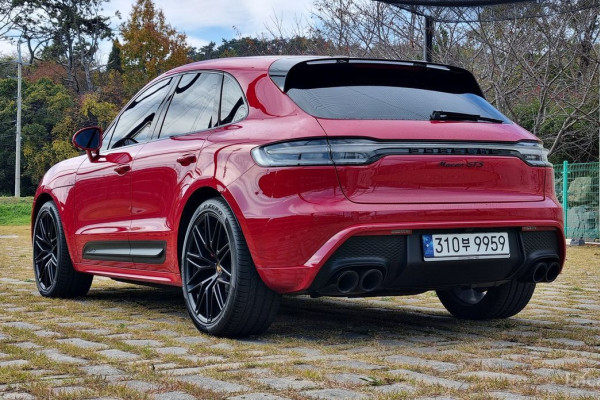 2023 Porsche Macan с пробегом 26 200 км