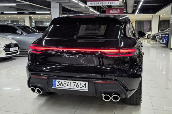 2022 Porsche Macan с пробегом 23 875 км