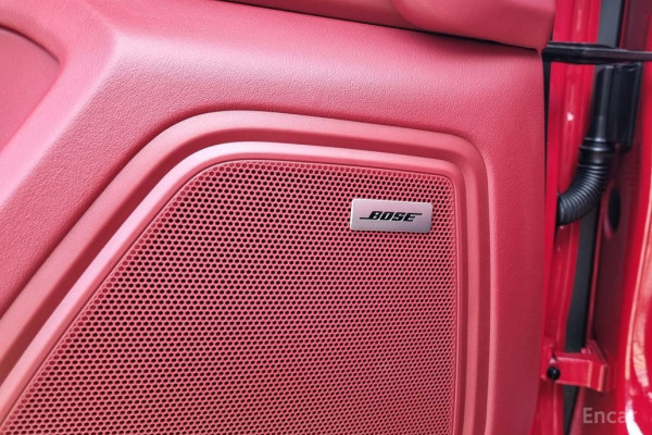 2023 Porsche Macan с пробегом 26 200 км