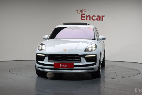 2023 Porsche Macan с пробегом 25 252 км