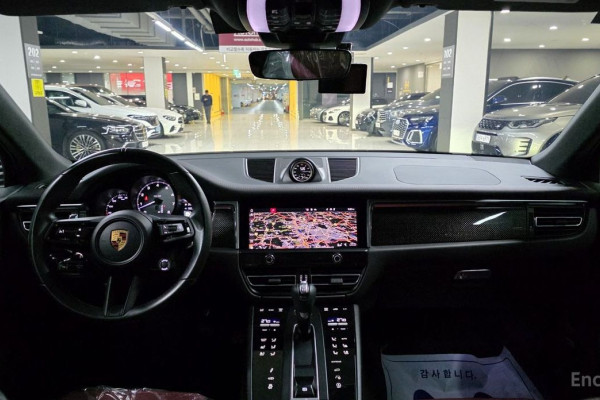 2022 Porsche Macan с пробегом 23 875 км