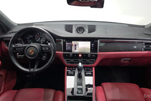 2023 Porsche Macan с пробегом 25 252 км