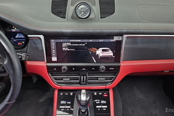 2022 Porsche Macan с пробегом 54 587 км