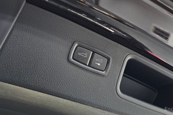 2022 Porsche Macan с пробегом 54 587 км