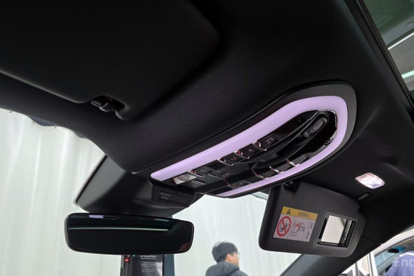 2023 Porsche Macan с пробегом 11 599 км