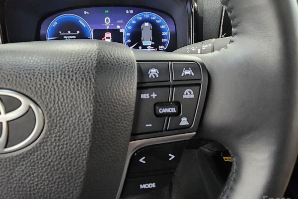 2024 Toyota Camry с пробегом 17 073 км