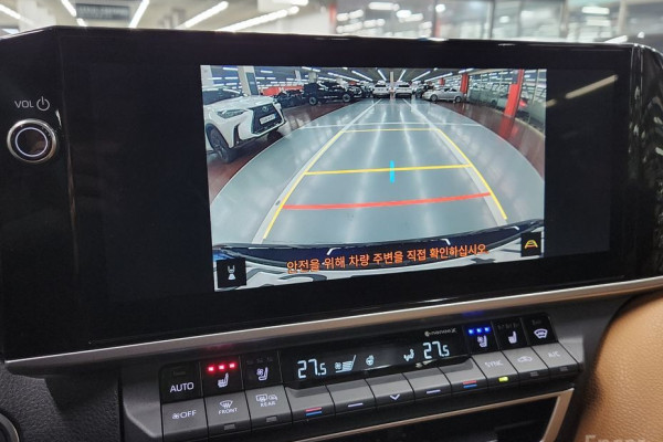 2024 Toyota Camry с пробегом 17 073 км