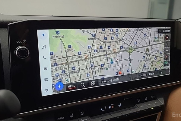 2025 Toyota Camry с пробегом 2 040 км