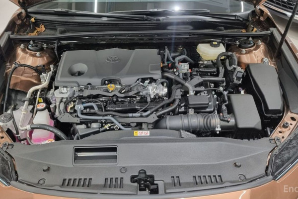 2025 Toyota Camry с пробегом 4 829 км