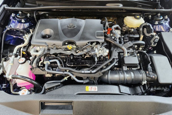 2024 Toyota Camry с пробегом 17 073 км