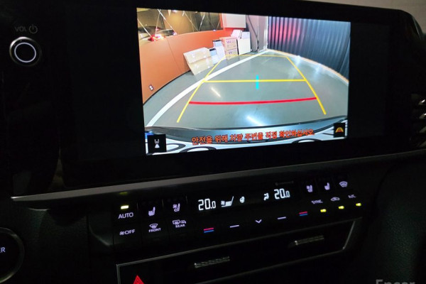 2025 Toyota Camry с пробегом 5 896 км