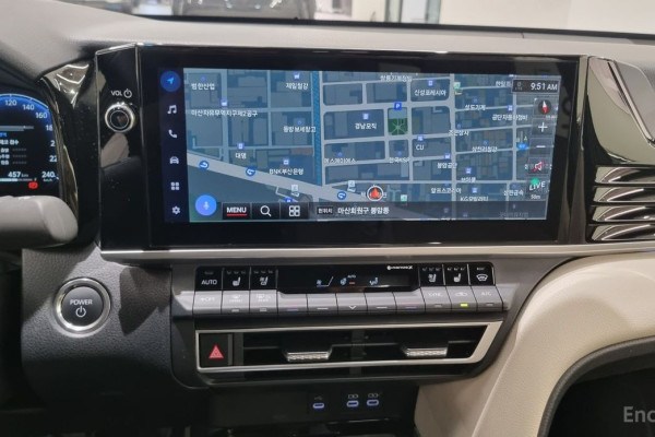 2025 Toyota Camry с пробегом 4 829 км