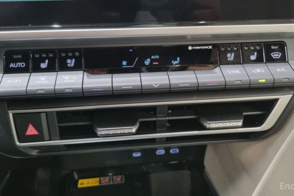 2025 Toyota Camry с пробегом 4 829 км