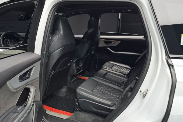 2022 Audi Q7 с пробегом 35 605 км