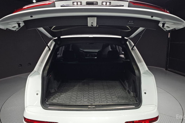 2022 Audi Q7 с пробегом 35 605 км