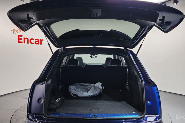 2022 Audi Q7 с пробегом 53 212 км