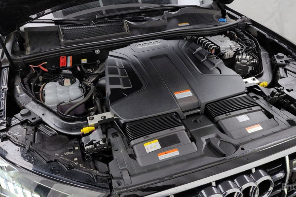 2023 Audi Q7 с пробегом 94 113 км