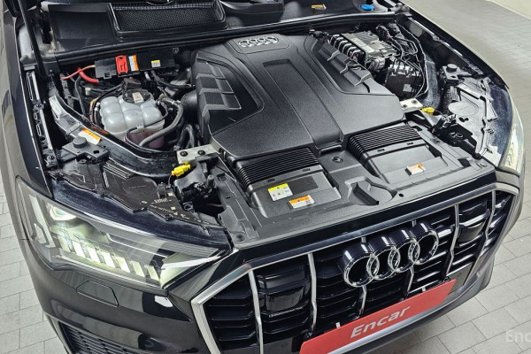 2022 Audi Q7 с пробегом 56 480 км