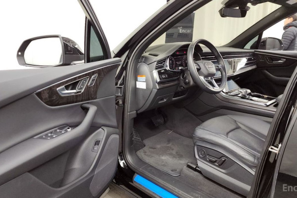 2023 Audi Q7 с пробегом 94 113 км