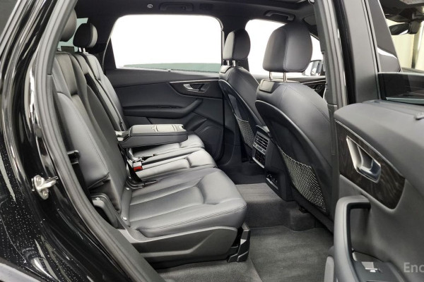 2023 Audi Q7 с пробегом 94 113 км