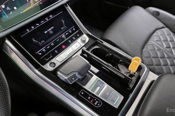 2023 Audi Q7 с пробегом 36 438 км