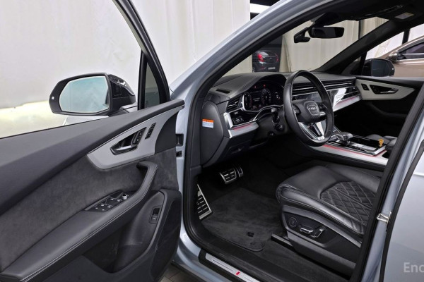 2023 Audi Q7 с пробегом 36 438 км