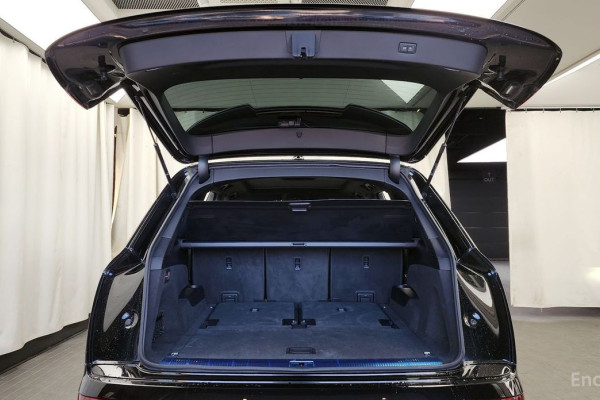 2023 Audi Q7 с пробегом 94 113 км