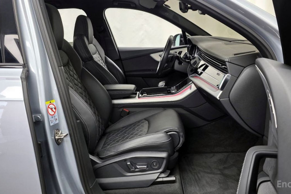 2023 Audi Q7 с пробегом 36 438 км