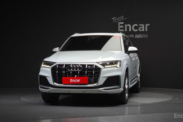 2021 Audi Q7 с пробегом 33 182 км