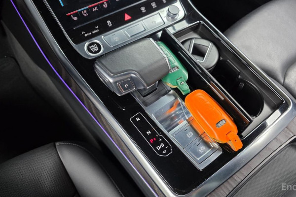 2021 Audi Q7 с пробегом 33 182 км