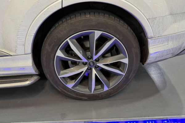 2021 Audi Q7 с пробегом 40 585 км