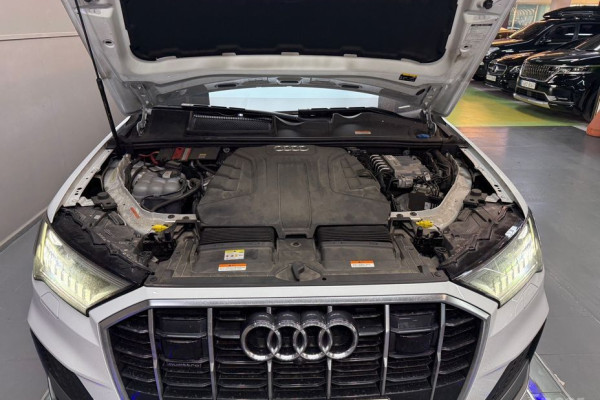 2021 Audi Q7 с пробегом 40 585 км